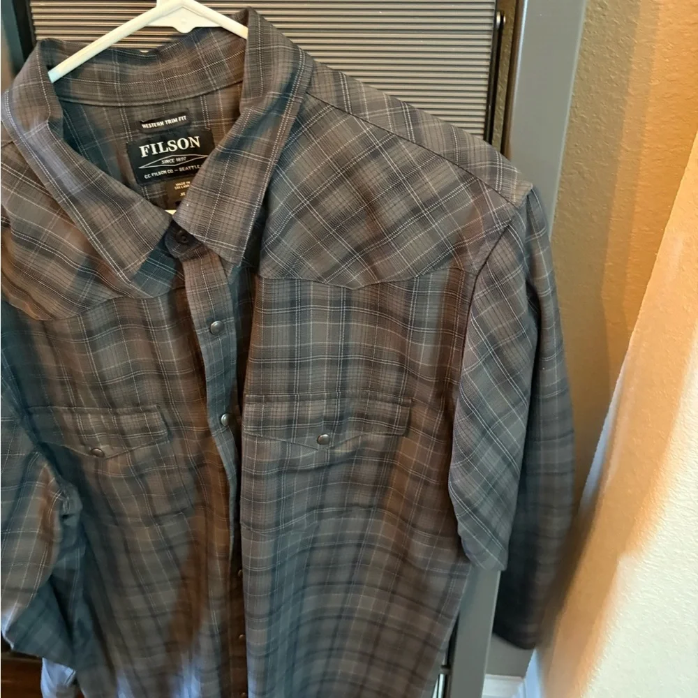 Filson Gray Plaid Casual Western Button-Down Shirt - Picture 5 of 5